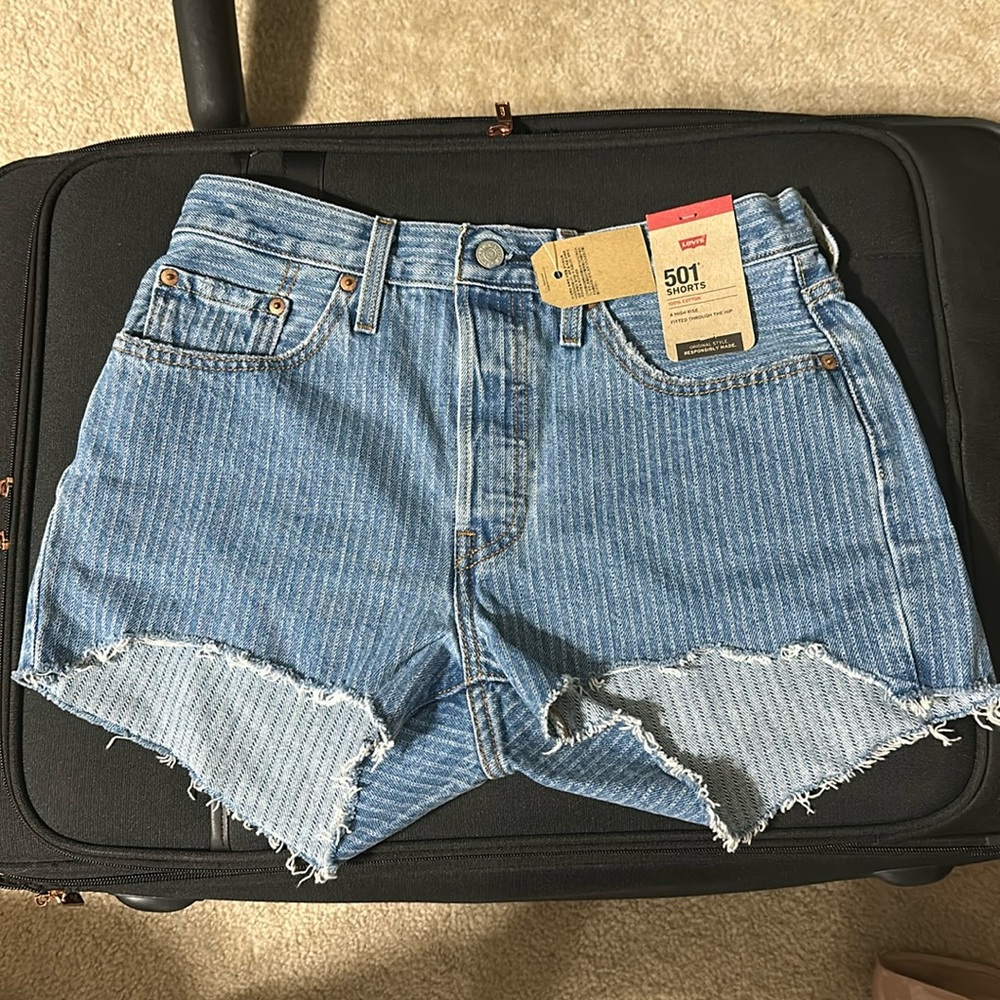 Levi’s 501 Striped Shorts